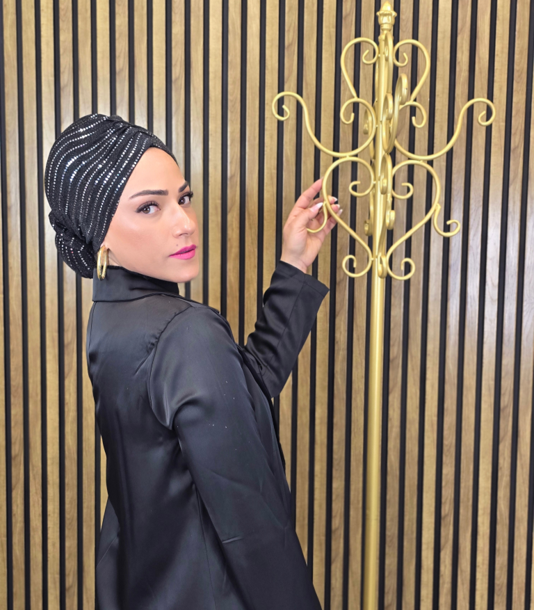 טורבן-שחור עם פייטים כסופים וגומיה תואמת