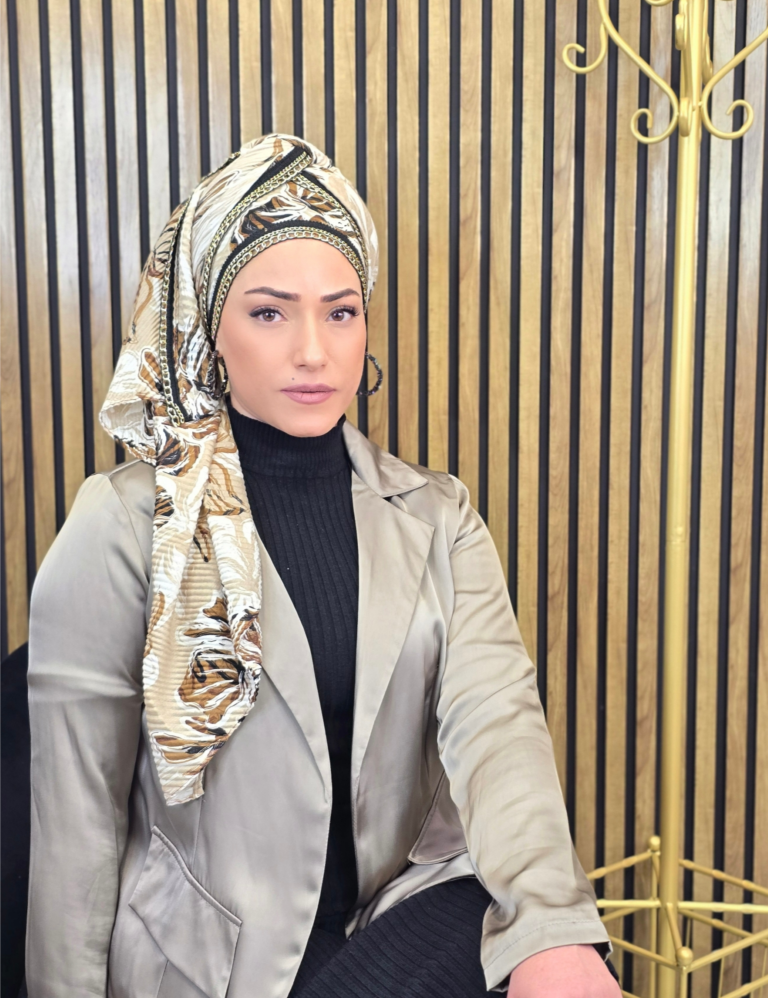 צעיף פליסה- שרשרת זהב