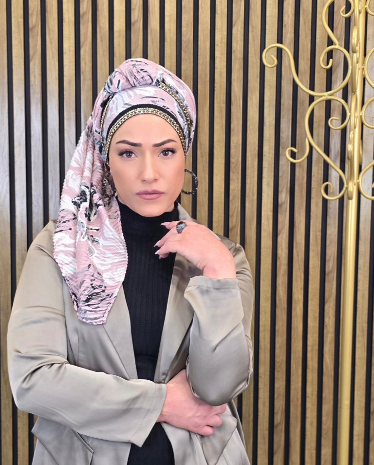 צעיף פליסה- שרשרת זהב