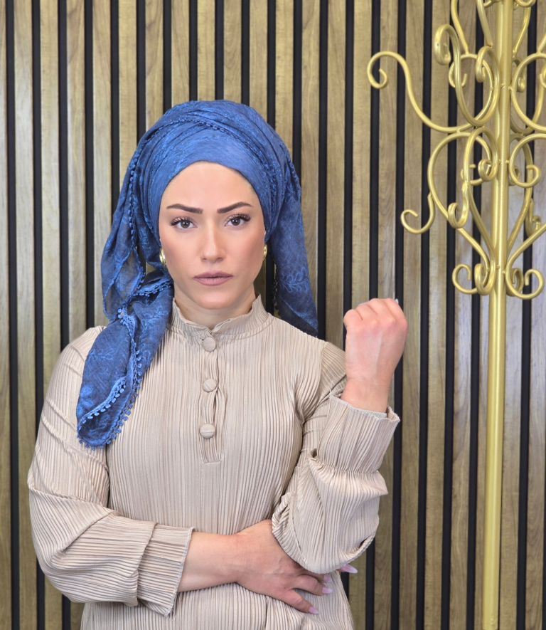 מרובעת-רקמת מלכות