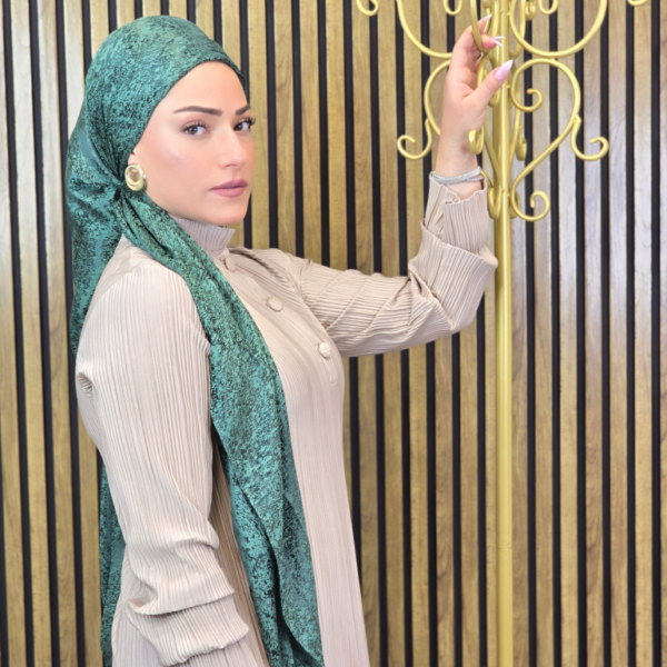 מרובעת-עטרת חן